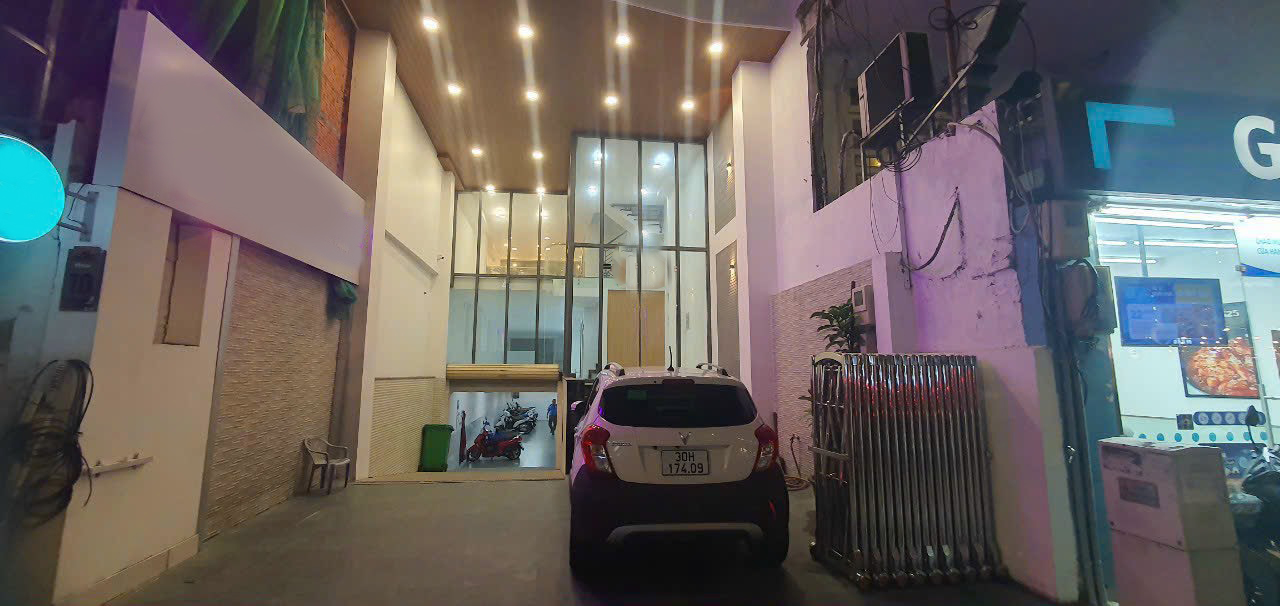 CHo thuê Mặt bằng tòa nhà MTĐ Phổ Quang Phường 2 Tân Bình